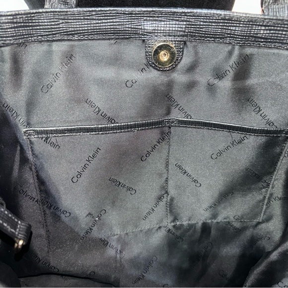 🔥SALE Calvin Klein Double Loop Handle Shoulder Tote Bag Black - Picture 3 of 10